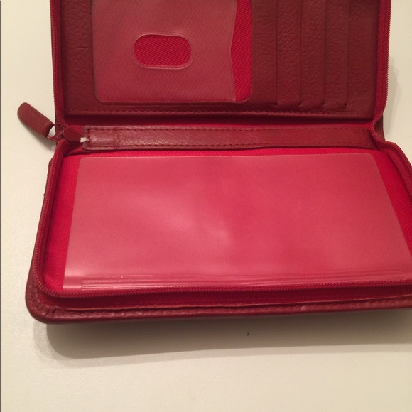 Wallet - Picture 2 of 6